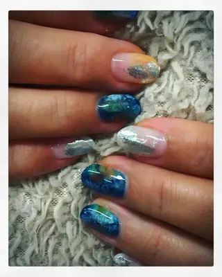 ネイル フルリール 【プライベートサロンのネイルデザイン