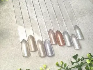 ミディアム maninail kanamiのネイルデザイン