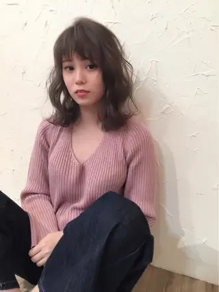 ショート ミディアム セミロング パーマ 👑圧倒的カラー👑 佐々木祐希のヘアスタイル