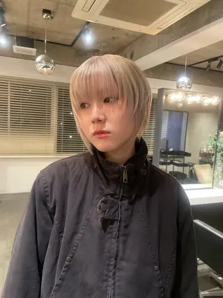 ショート カラー ブリーチ✧︎デザイン ゆうのヘアスタイル
