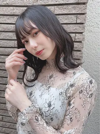 セミロング カラー パーマ ヘアアレンジ 【公式】amble luxe池袋東口🩷のヘアスタイル