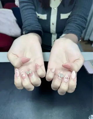 ネイル Destiny Nails2のネイルデザイン