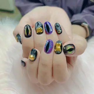 ネイル MoonNail ユリ🌸のネイルデザイン