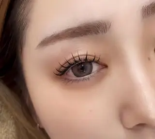 マツエク・マツパ 【eye.C代表】 山田佳菜のマツエク・マツパデザイン