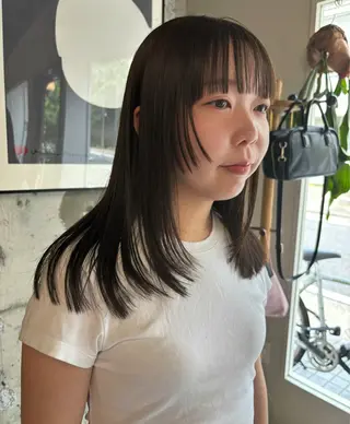 ミディアム カラー 永田 愛莉のヘアスタイル
