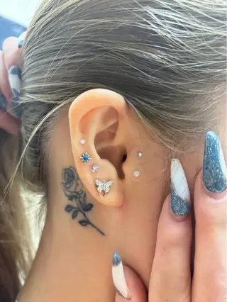 若井 春実のヘアスタイル