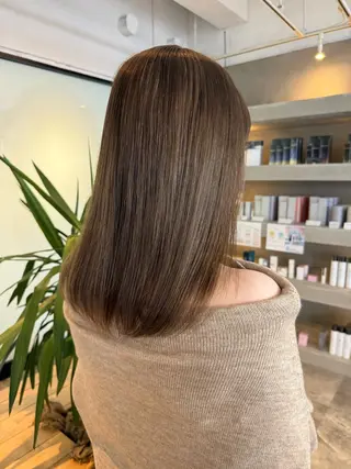 ミディアム 花井さくら🇺🇸 /デザインカラー🌈のヘアスタイル