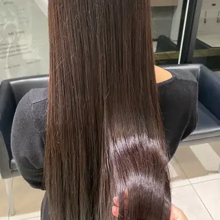 ロング 秋山 智香のヘアスタイル