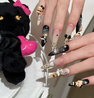 ネイル D-BEAUTY Nailsalonのネイルデザイン