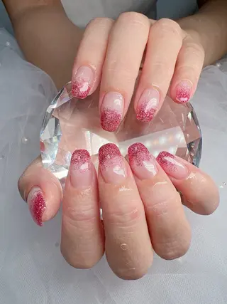 ミディアム Nia nailのネイルデザイン