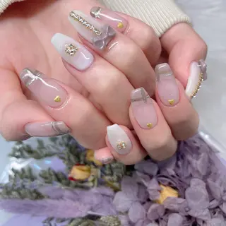 ネイル 🦋ネイルサロン ブラン🌈ゆりのネイルデザイン