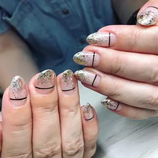 ネイル MAXKELLY スタッフのネイルデザイン