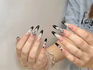 ネイル D-BEAUTY Nailsalonのネイルデザイン