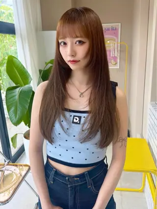 ロング カラー ヘアアレンジ 🫧umu.🫧韓国 /レイヤー/ハッシュのヘアスタイル