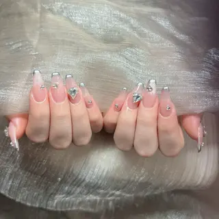 ネイル Lenie Nail Salonのネイルデザイン