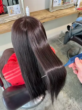 ロング 伊奈 風音のヘアスタイル