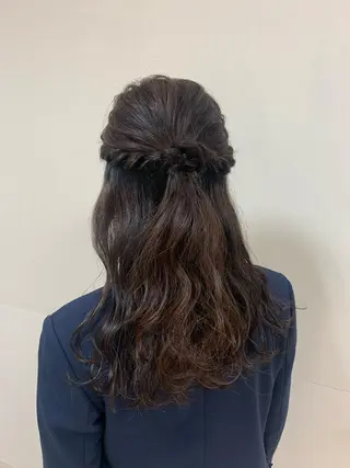 ロング ヘアアレンジ 【Sweep】おじま のぞみのヘアスタイル