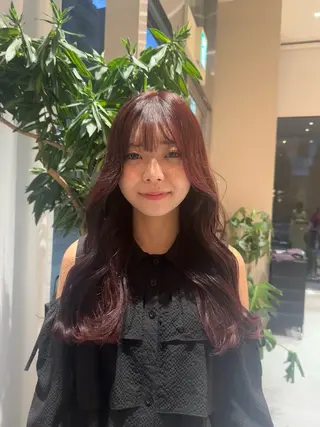 ミディアム カラー ミオ💎透ける暗髪 ショートカットのヘアスタイル