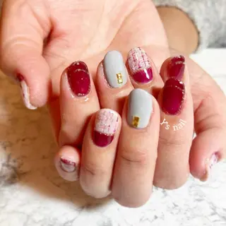 ネイル 手書きが得意🖌️ Y’s  nailのネイルデザイン