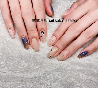 ネイル R inのネイルデザイン