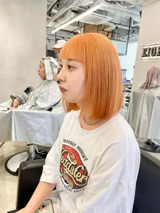 ミディアム カラー カット・ブリーチ TAIGAのヘアスタイル