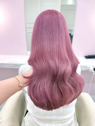 ロング カラー ハイトーンカラー💞 くるみ🎀のヘアスタイル