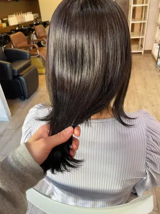 ミディアム カラー 🫧ヒシダアキ taboo.i🫧のヘアスタイル