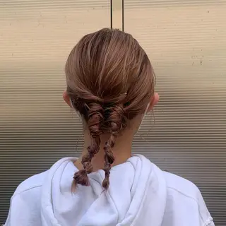 ミディアム カラー ヘアアレンジ 🎀オイダイラ モモカ🎀のヘアスタイル