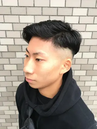ショート パーマ ヘアアレンジ メンズ 🧶ブリーチカラー TERU🧶の眉毛・アイブロウイメージ