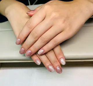 ネイル NiNa ビューティーサロン所属・Ni Naのネイルデザイン