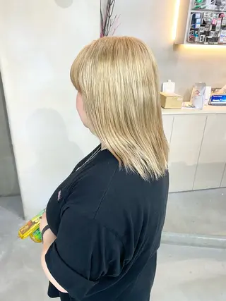ミディアム カラー 前橋 姫奈のヘアスタイル