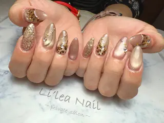 ネイル Li'leaNail AINAのネイルデザイン
