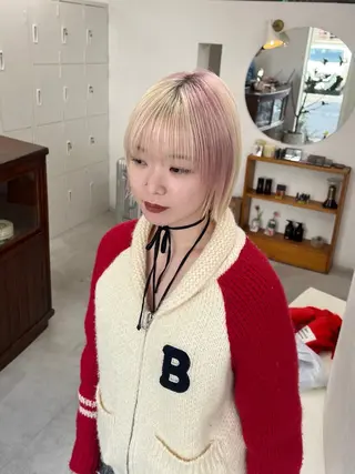セミロング カラー 小林 美咲のヘアスタイル