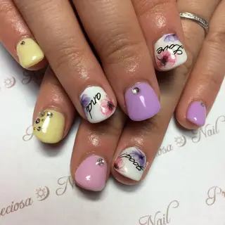 ネイル 久場 晴美のネイルデザイン
