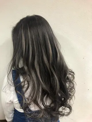 ダブルスキルエクステ /羽エクステ白石宇由のヘアスタイル