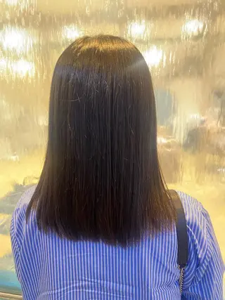 セミロング 辻 友里香のヘアスタイル