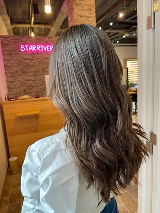 セミロング 【髪質改善の専門店】 🫧鷹司郎のヘアスタイル