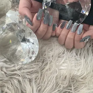 ネイル lavia🖤 ayumiのネイルデザイン