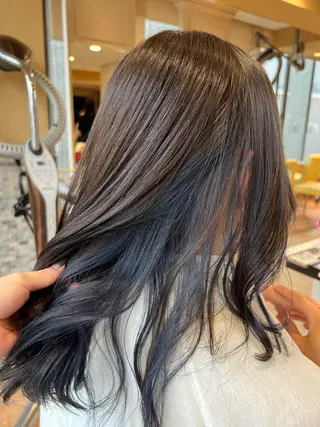 ロング カラー 平山 美緒のヘアスタイル