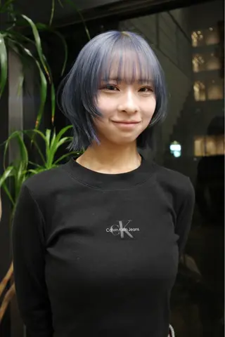 ショート カラー マツザキ マナトのヘアスタイル