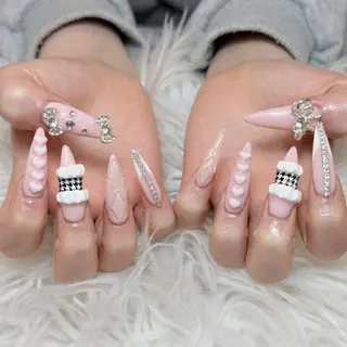 ネイル Anh Nail 歌舞伎町のネイルデザイン