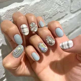 ネイル 矢崎 千春のネイルデザイン