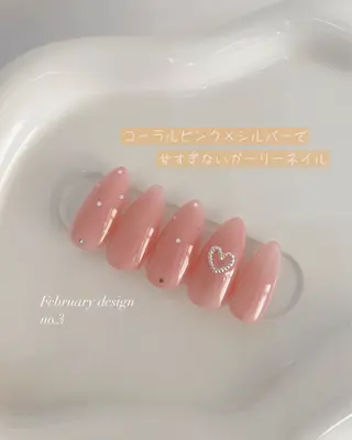 ネイル THE CONRAT sakiのネイルデザイン