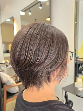 ショート カラー 野村 果音(カノン)のヘアスタイル