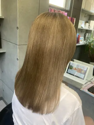 セミロング 髪質改善☺︎縮毛矯正 ふじい まりんのヘアスタイル