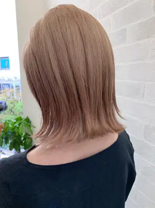 ミディアム カラー 村山 美空のヘアスタイル