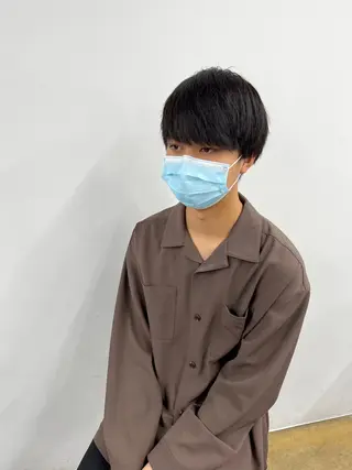 カラー 西川 凜のヘアスタイル