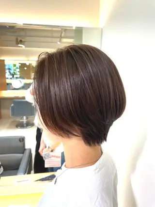 ショート 菅沼 紀世/顔周りレイヤーのヘアスタイル