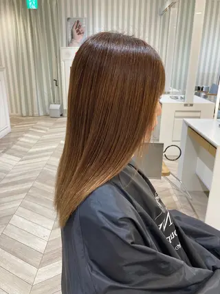 ロング Lond luce心斎橋【ロンドルーチェ】所属・Ruriブリーチ 酸性ストレートのヘアスタイル