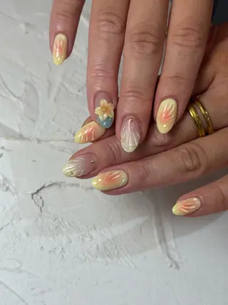 ネイル le MAIKA 天神のネイルデザイン